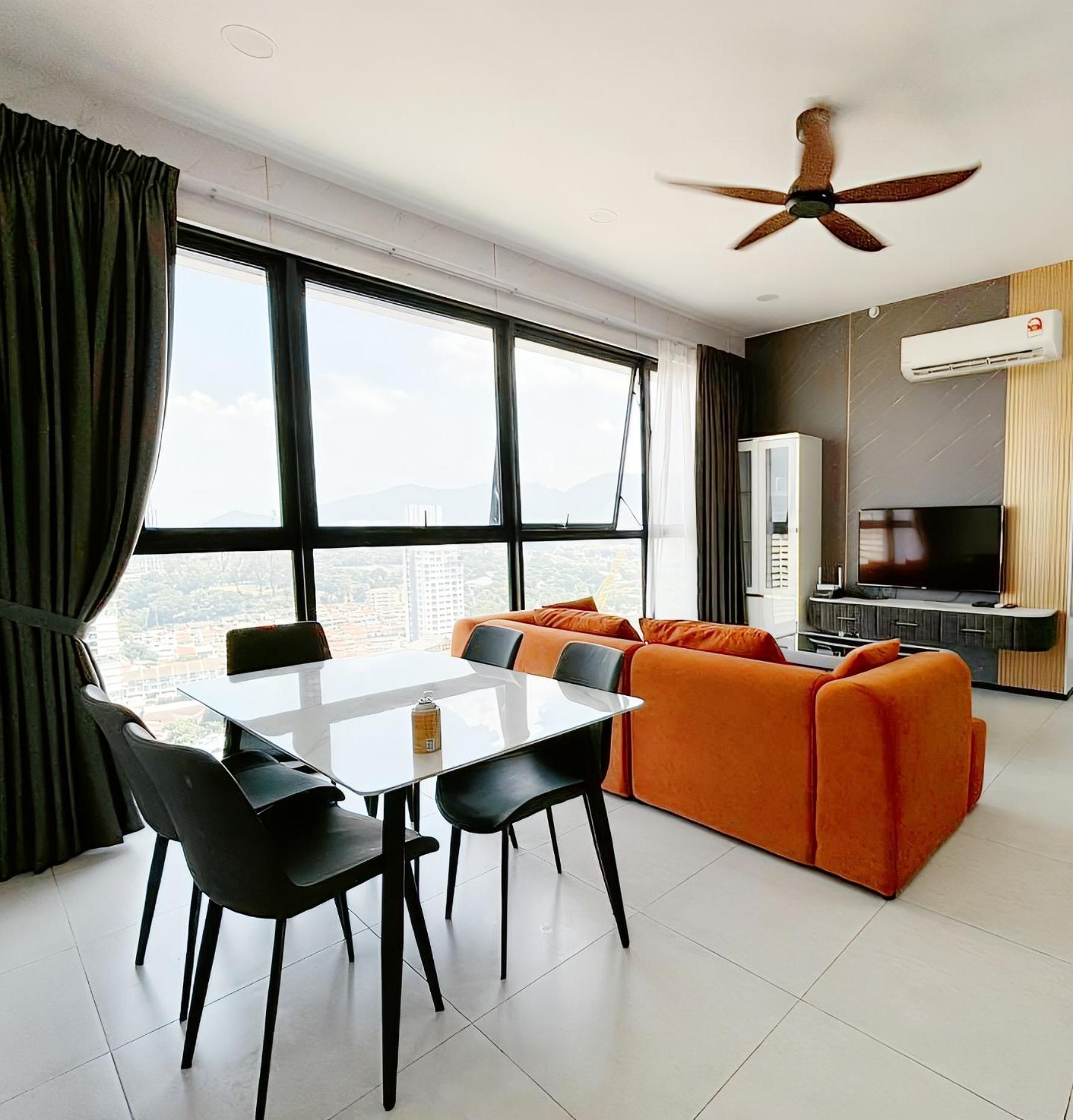 Urban Suites Two Or Three Bedroom Georgetown By Anc Jelutong Экстерьер фото