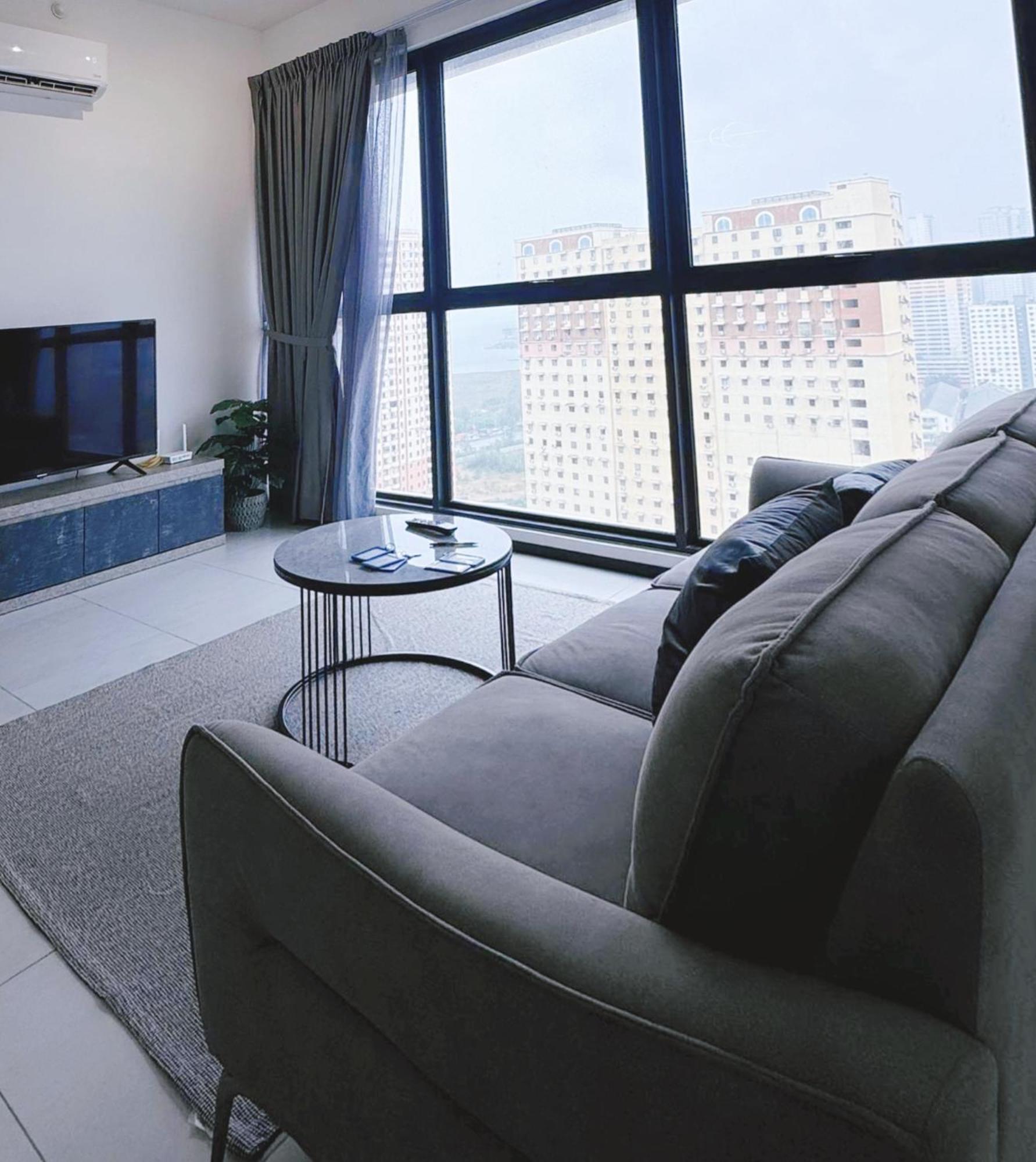 Urban Suites Two Or Three Bedroom Georgetown By Anc Jelutong Экстерьер фото